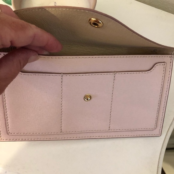 Dooney & Bourke large wristlet - Picture 7 of 8